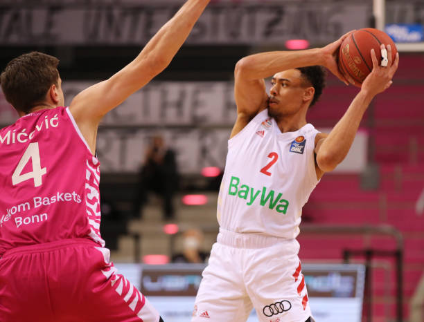 而当时还在 而当时还在